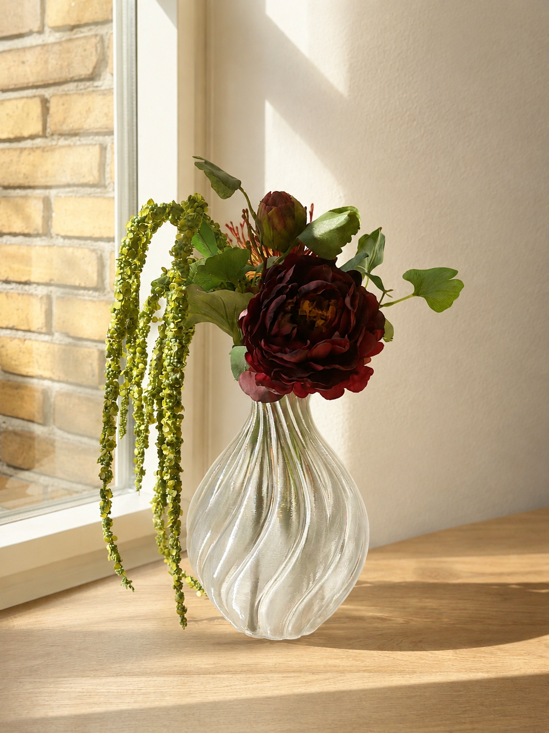 SWIRL vase