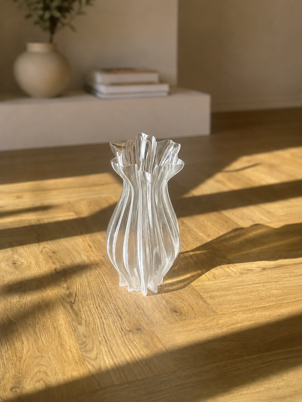 PLEAT vase