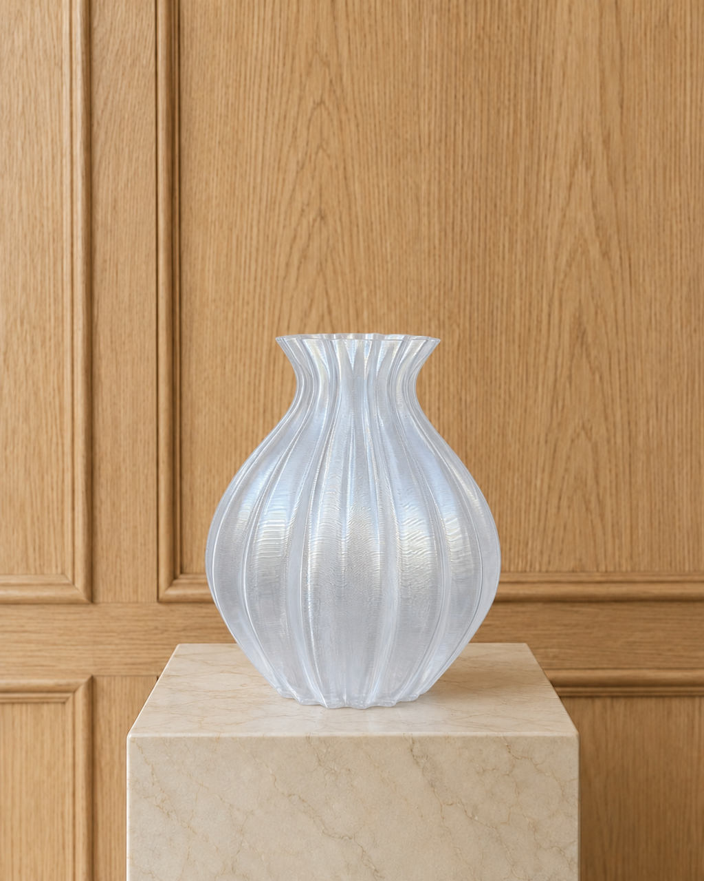 VEIL vase